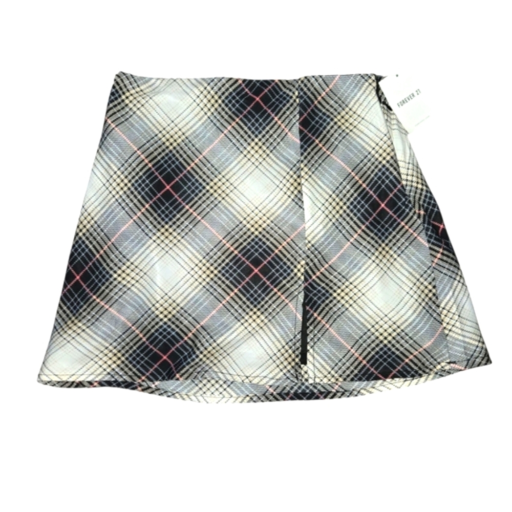 Forever 21 Black and White Plaid Skirt